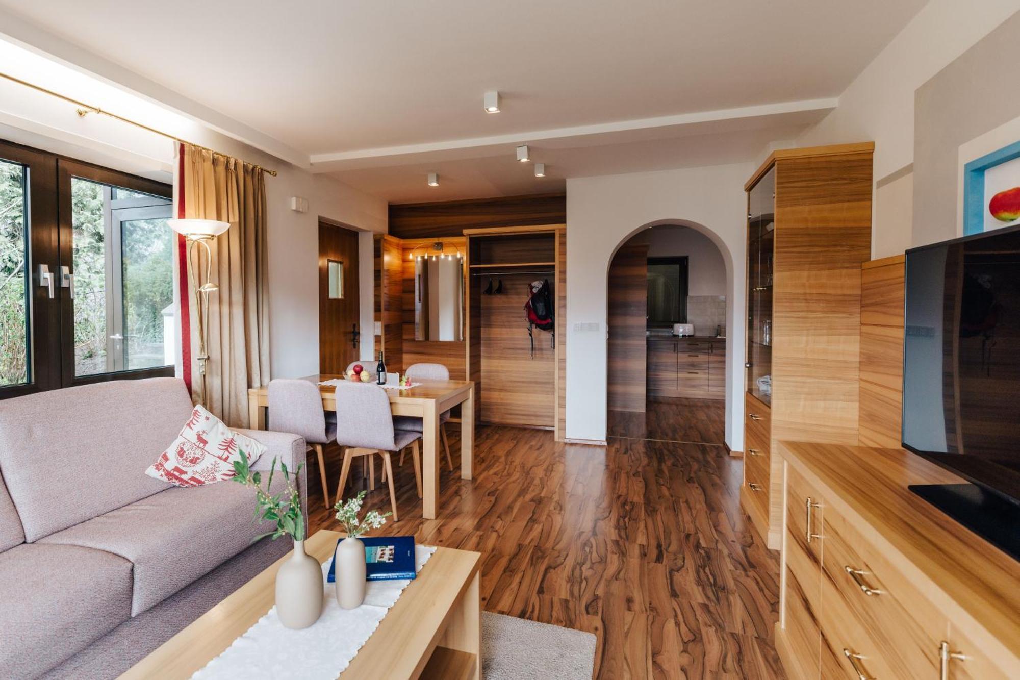 Apartments Bachmair เชนนา ภายนอก รูปภาพ